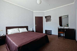 Гостиница Прованс Краснодар Двухместный номер с 1 кроватью или 2 отдельными кроватями-6